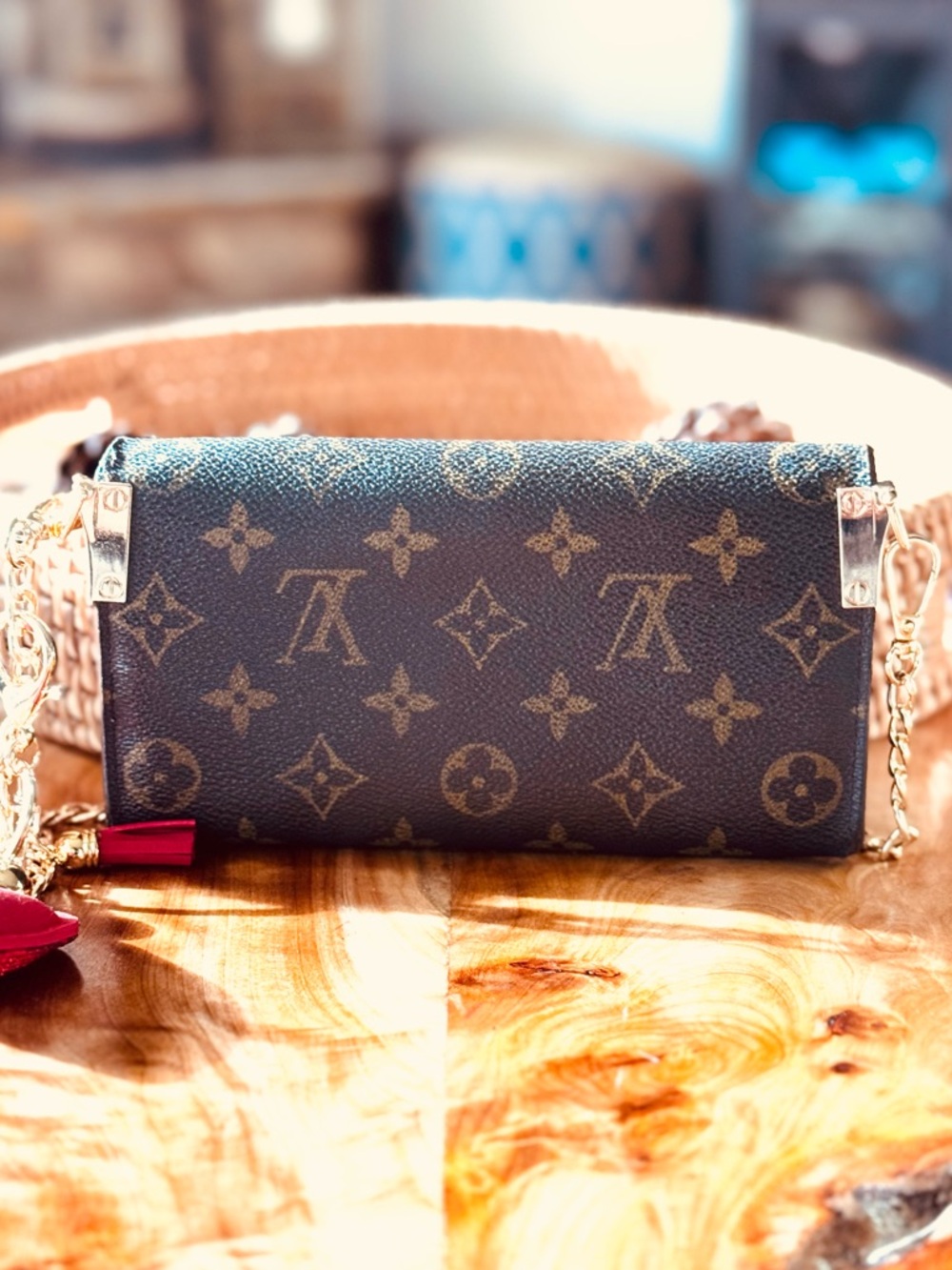 Louis Vuitton vintage Sarah long wallet monogram converted Crossbody 2008 - Picture 3 of 16